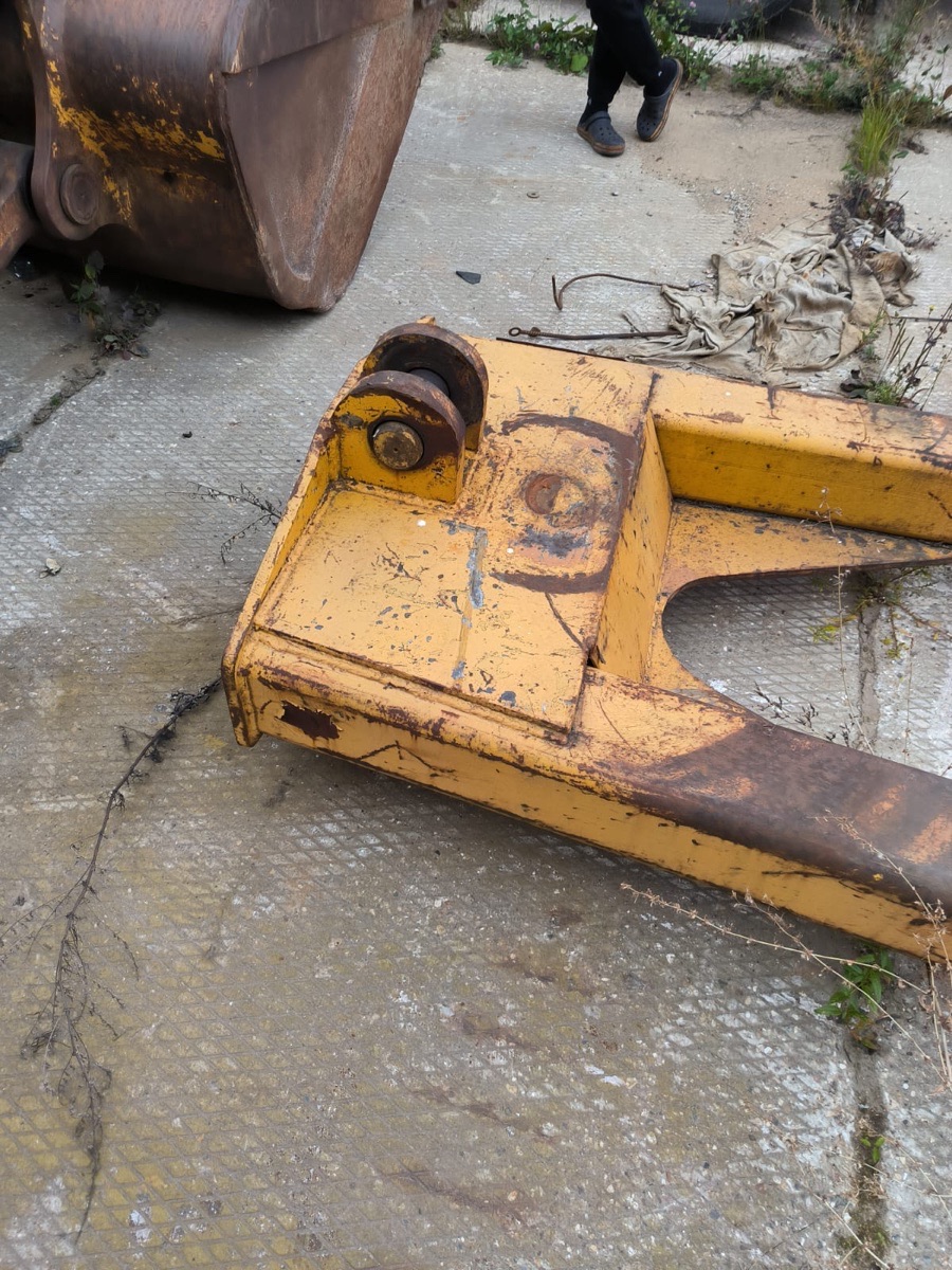 Стрела D355C Komatsu — фото 4